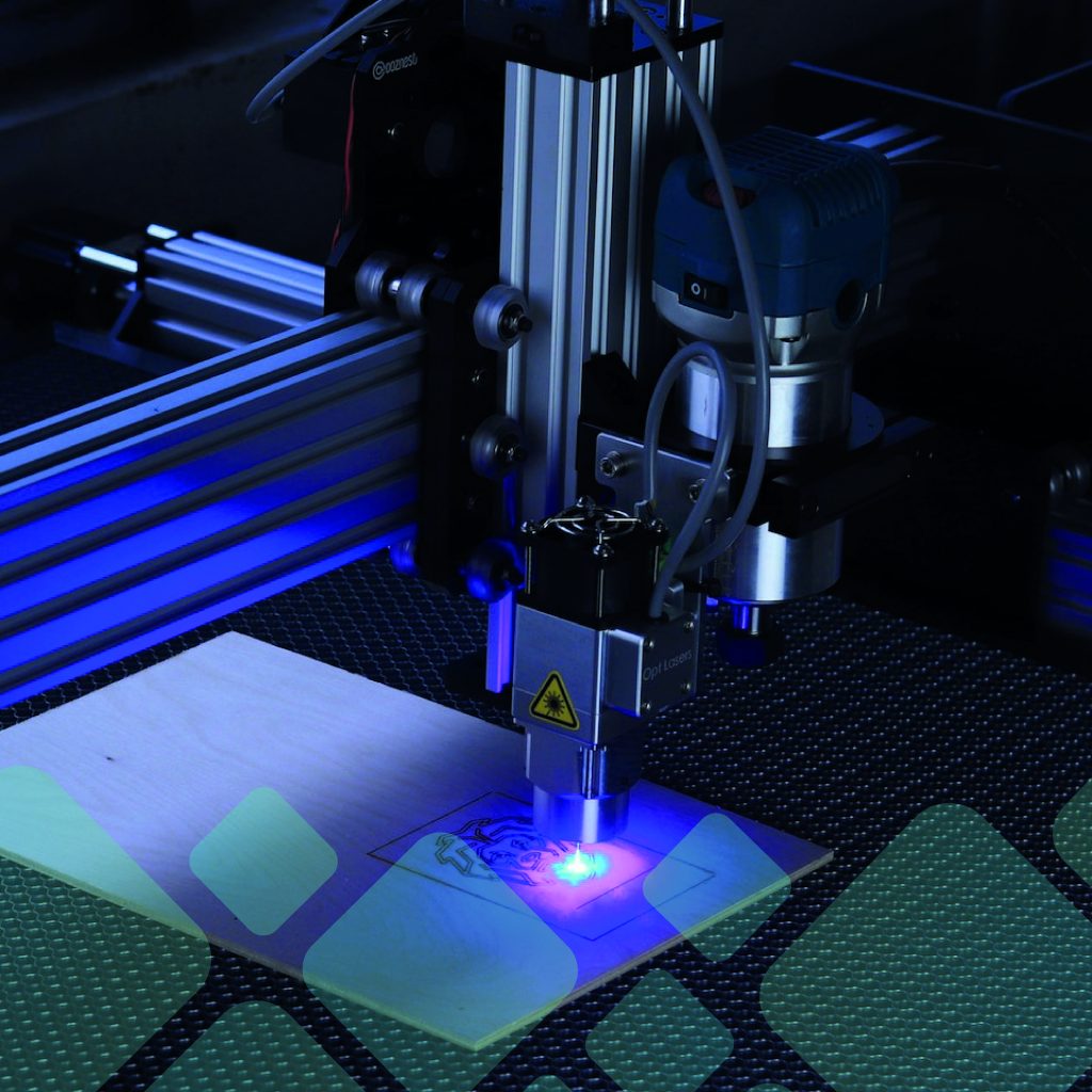 Découpe laser à partir d'un fichier DXF chiffrez avec un logiciel de chiffrage en ligne